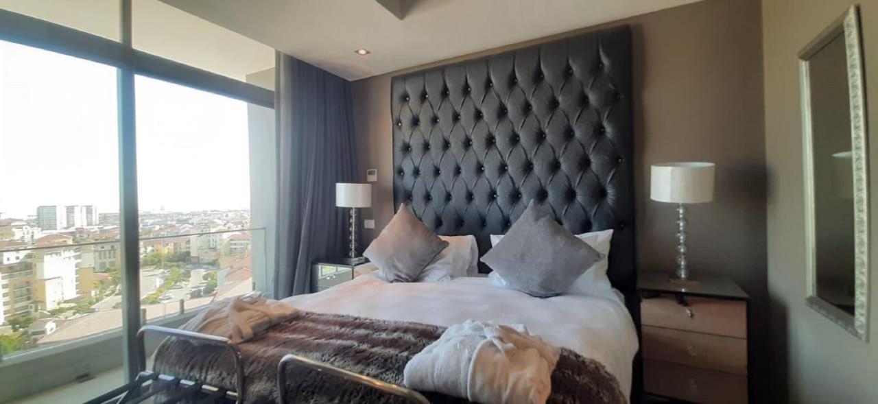 The Residences At Crystal Towers Aparthotel Kapstadt